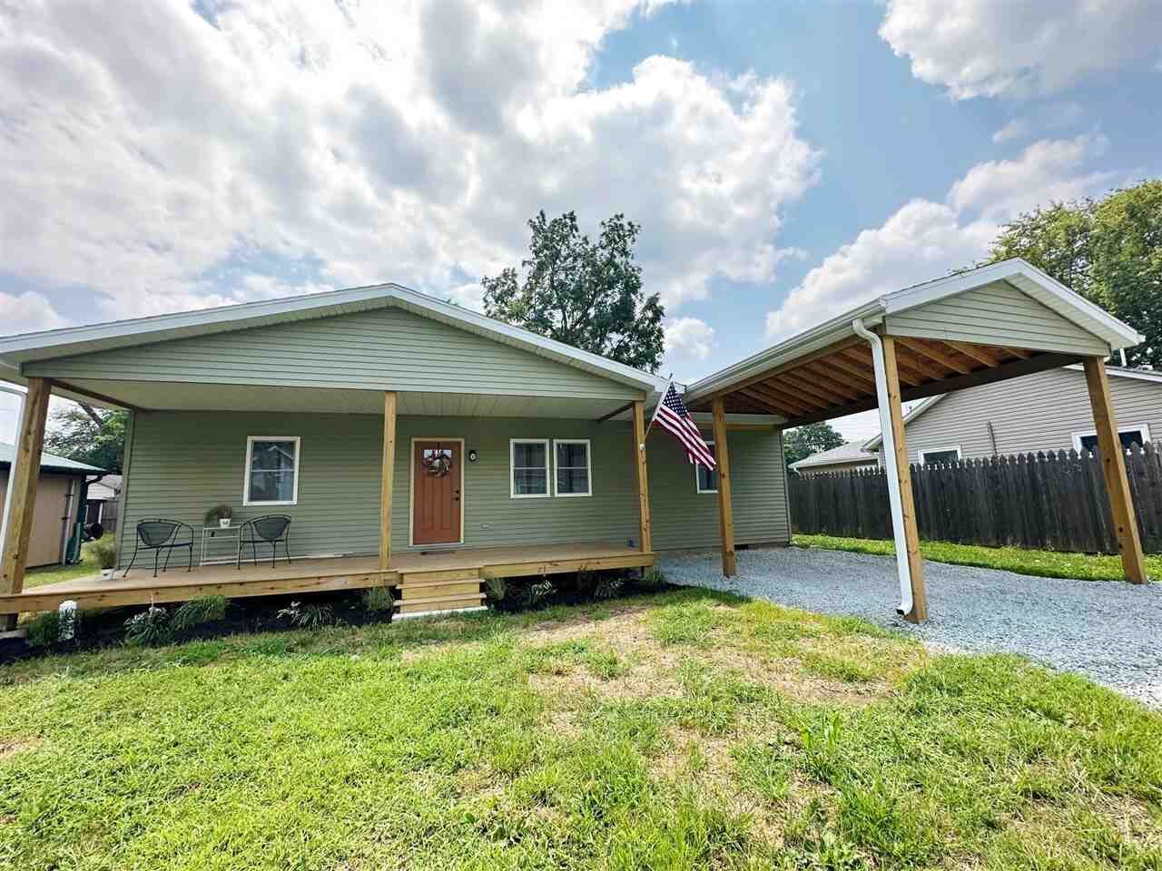 Property Photo:  308 W Parkway Drive  IN 47327 