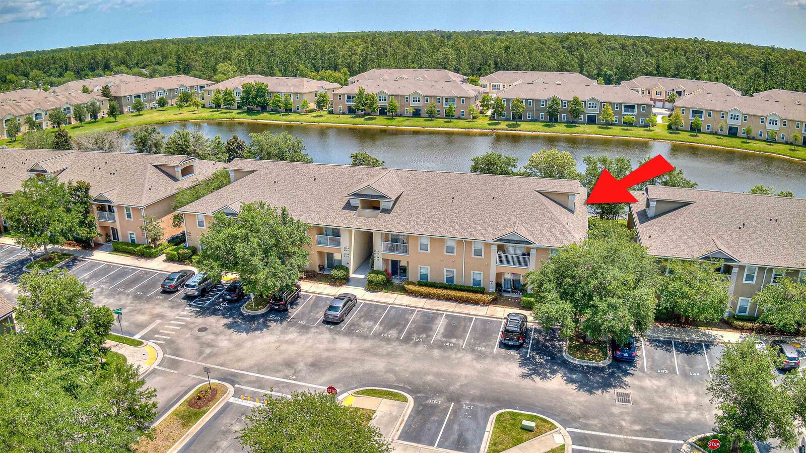 Property Photo: 2724 Golden Lake Loop FL 32084