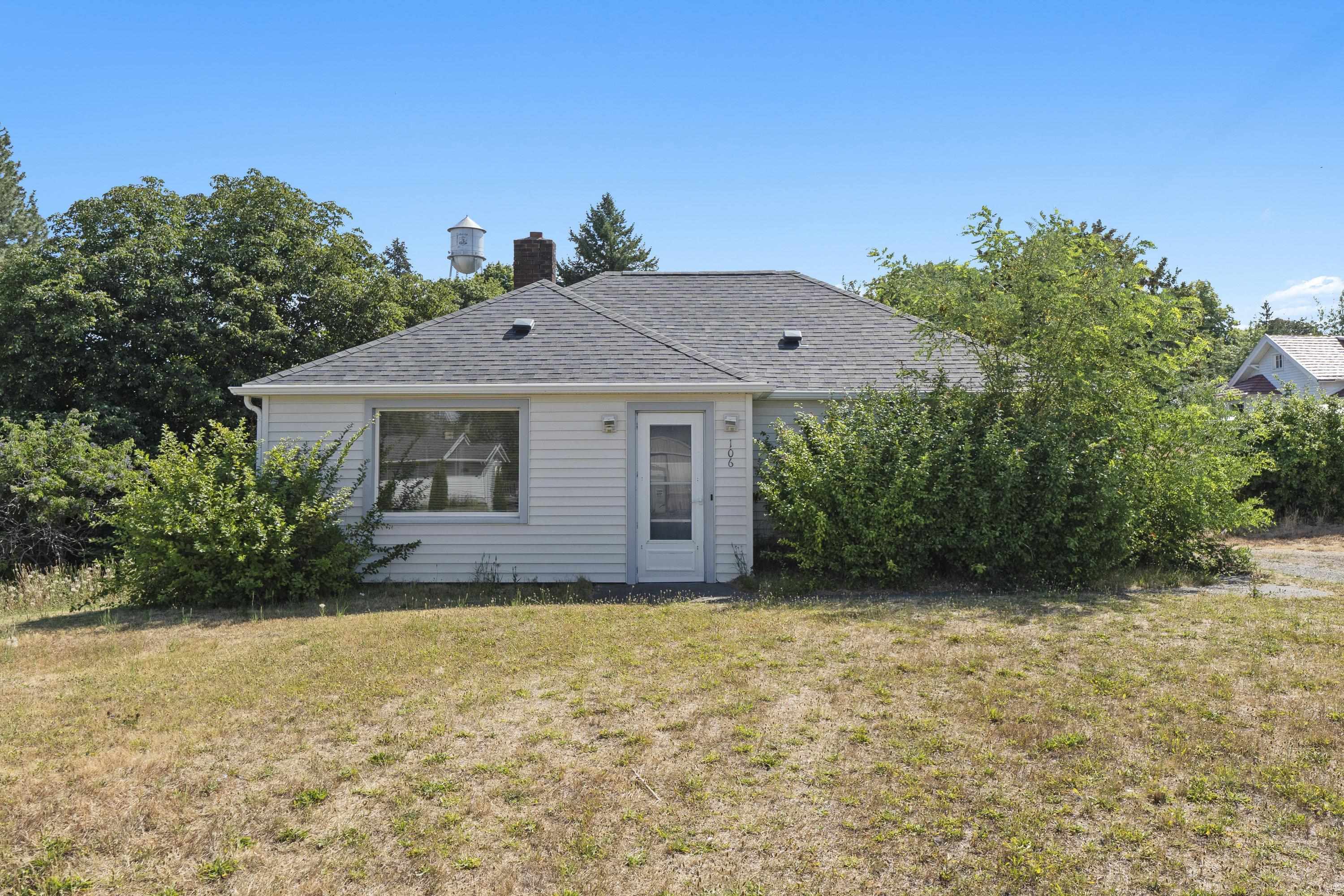 Property Photo: 106 N Johnson Ave WA 99012