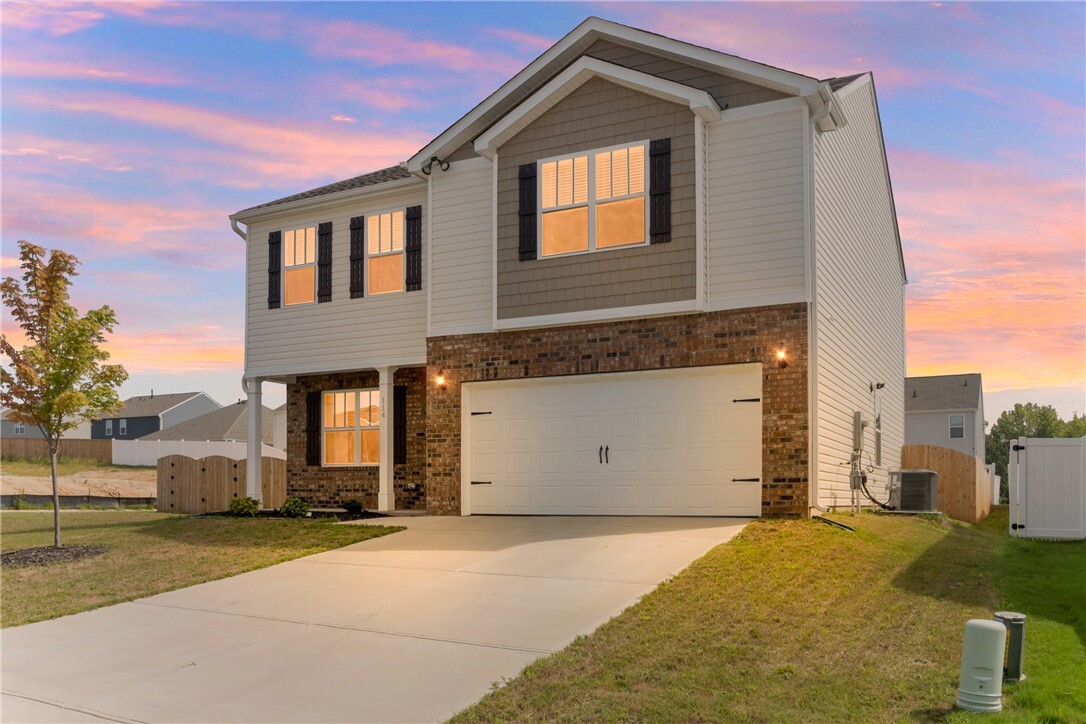 114 Mosby Drive  Fountain Inn SC 29644 photo
