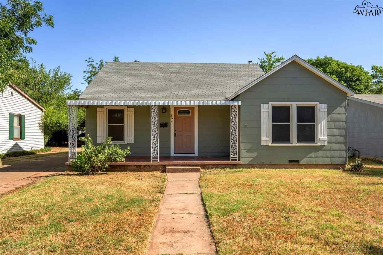 Property Photo:  1802 Wilson Avenue  TX 76301 