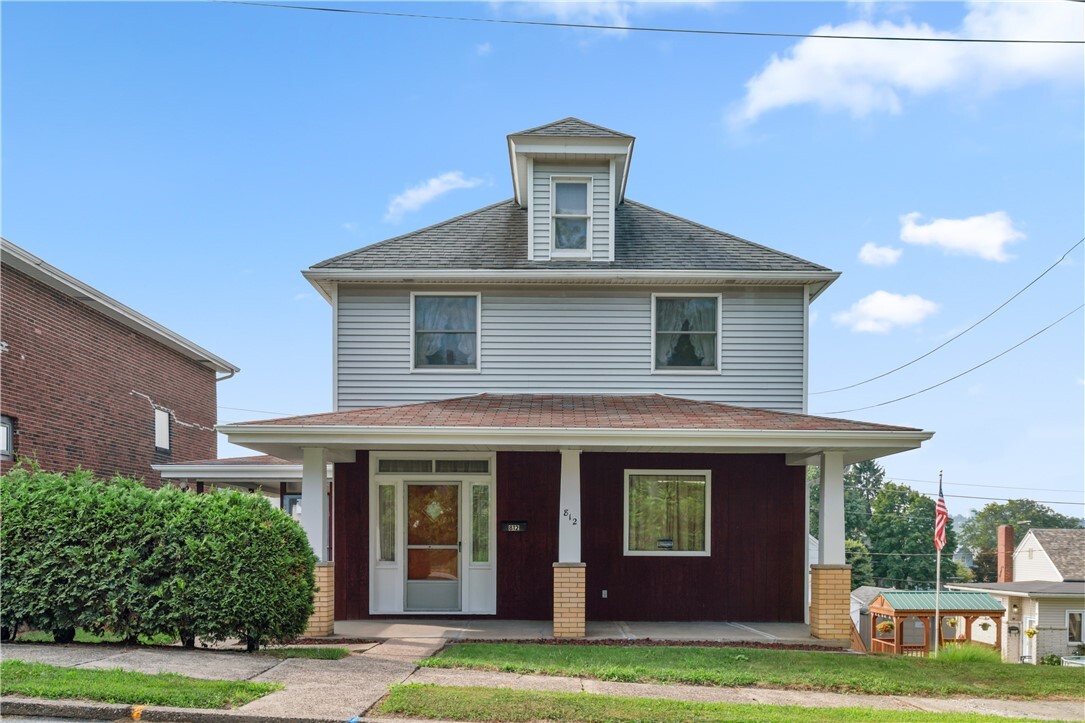 Property Photo: 812 Ellsworth PA 15644