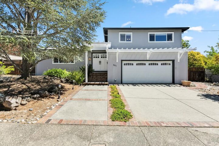 201 Oak Springs Drive  San Anselmo CA 94960 photo