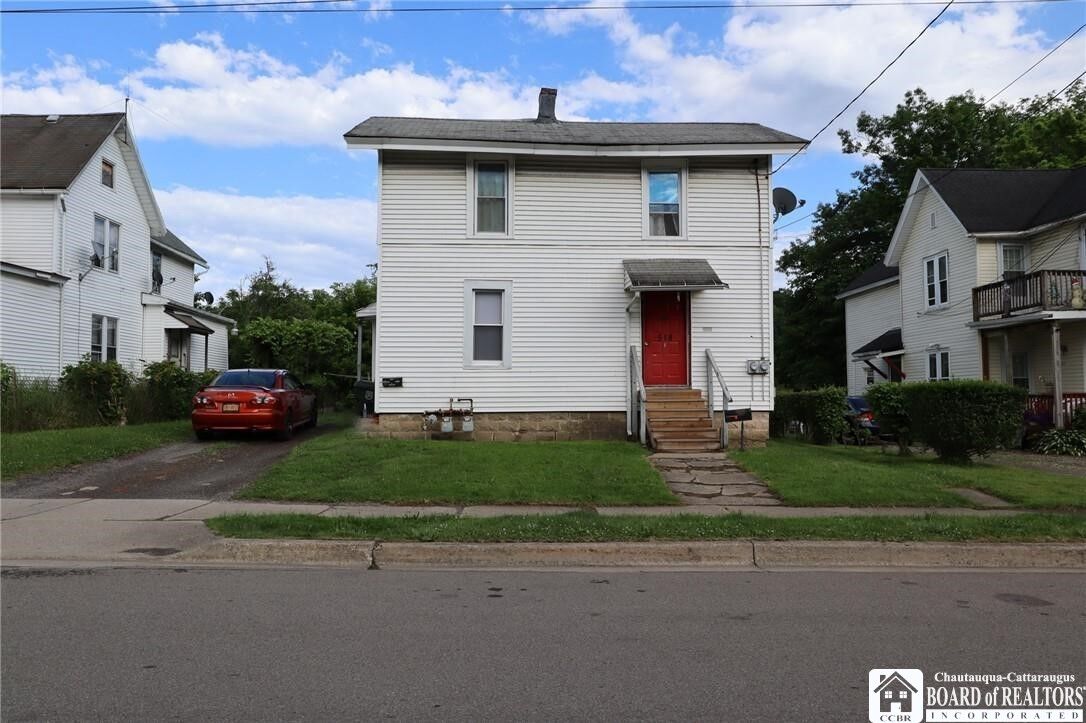 Property Photo:  518 Crescent Street  NY 14701 