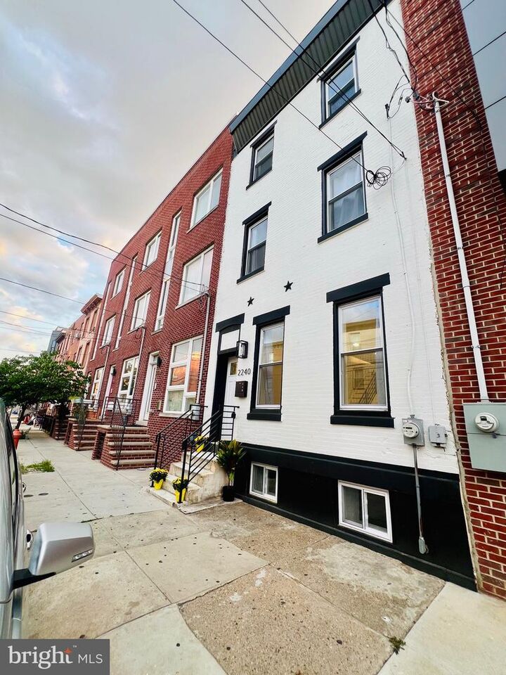 Property Photo:  2240 N Howard Street  PA 19133 