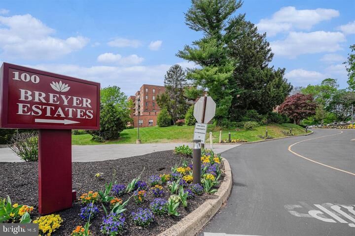 100 Breyer Drive 3-C  Elkins Park PA 19027 photo