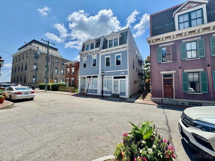 Property Photo: 955 Pavilion Street OH 45202