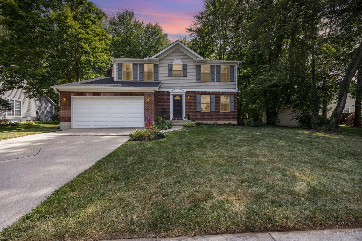 Property Photo:  1323 Statewood Court  OH 45102 