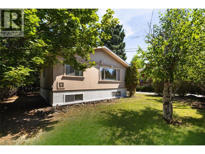 Photo de la propriété:  460 Eldorado Road  BC V1W 1G8 