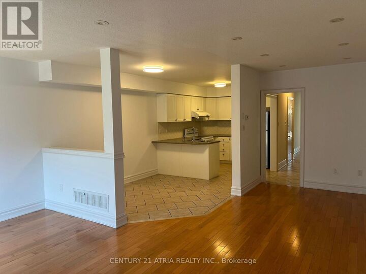 Property Photo:  54 Christephen Crescent  ON L5S 2T8 
