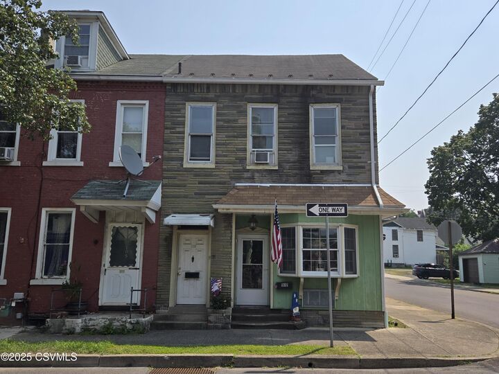 Property Photo: 101-103 N Arch Street PA 17847