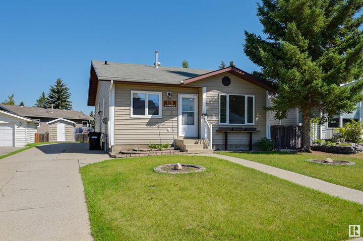 Property Photo: 128 Westbourne Road AB T7X 1S2