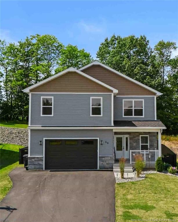 32 Stapleton Street  Fredericton NB E3C 0J4 photo