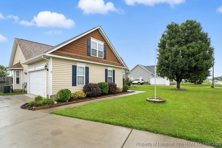 Property Photo: 396 Sunflower Street NC 28376