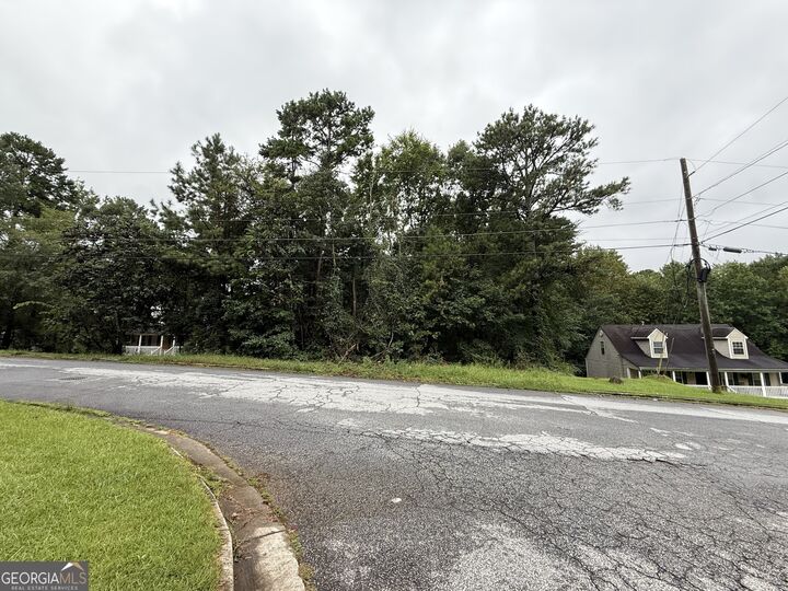 Property Photo:  3833 Rolling Place  GA 30288 