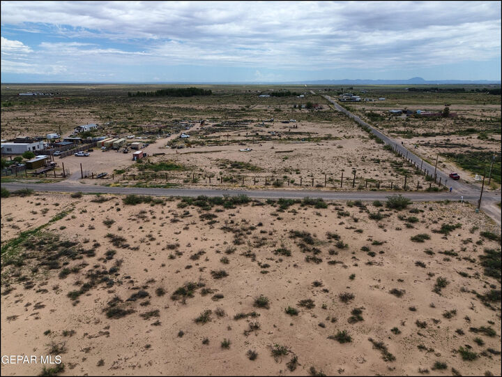 Property Photo:  2080 Hot Peppers Road  NM 88081 