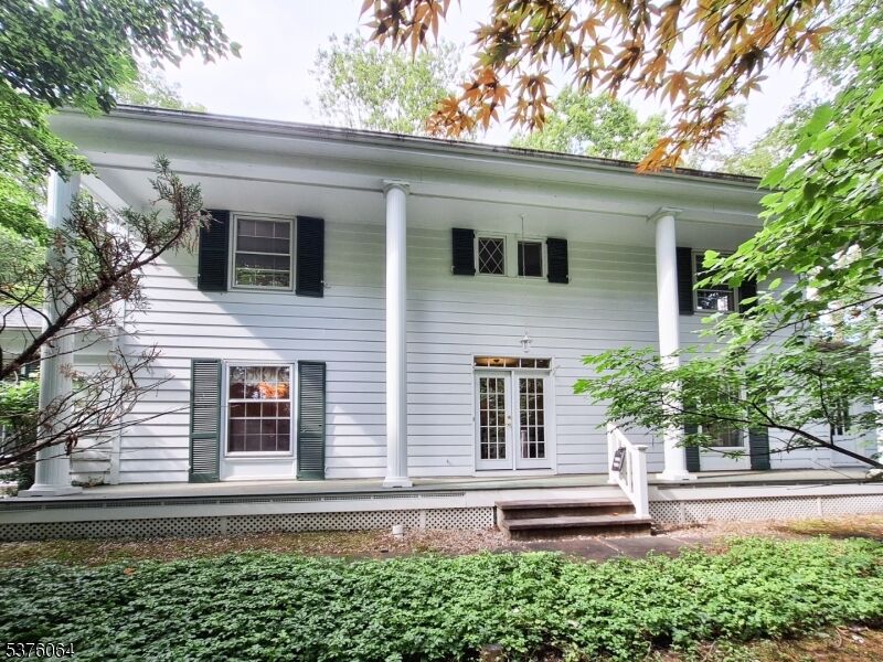 Property Photo:  81 Old Cow Pasture Ln  NJ 07405 