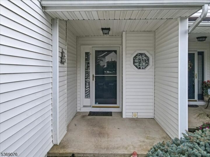 Property Photo:  533 W Valley View Ave  NJ 07840 