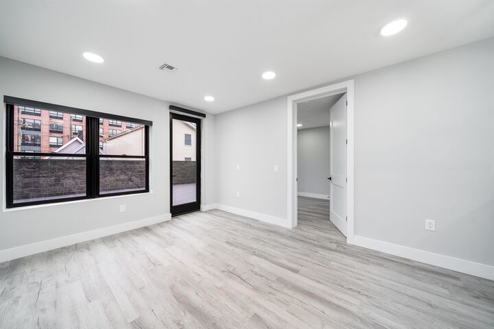 Property Photo: 187 Culver Ave 207 NJ 07305