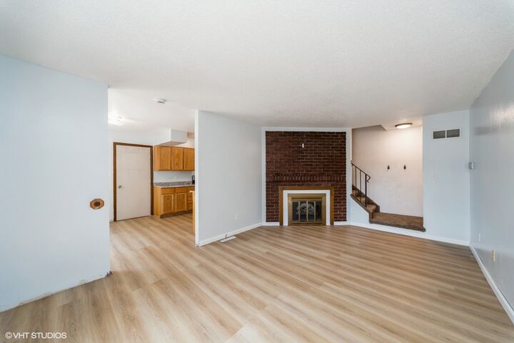 Property Photo:  935 Breezewood Circle  IA 50009 