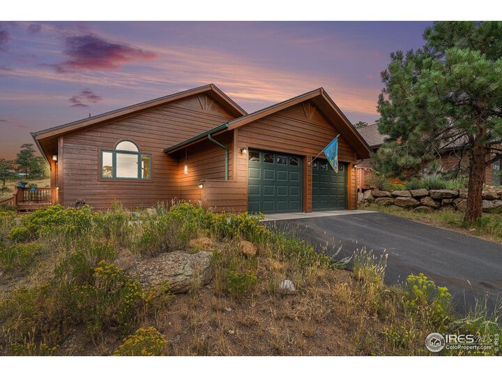 Property Photo: 677 Cedar Ridge Cir 5 CO 80517