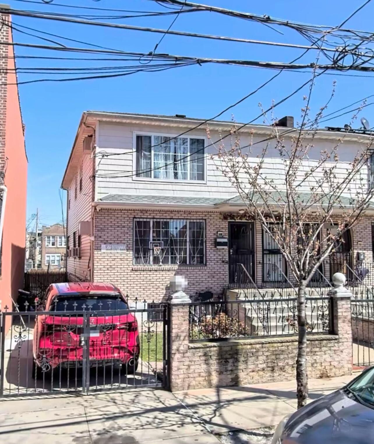 Property Photo:  309 Berriman Street  NY 11208 