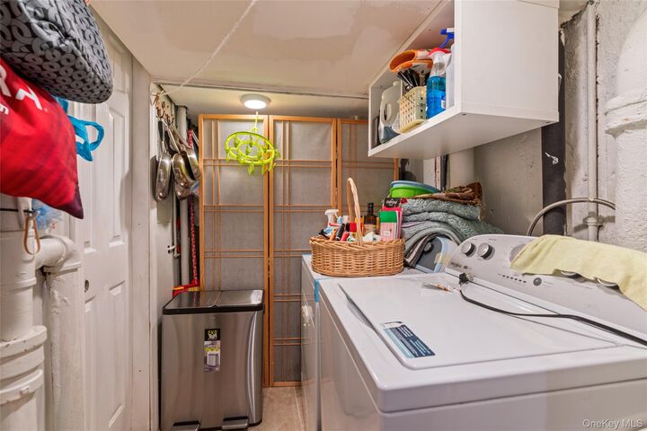 Property Photo:  1778 Undercliff Avenue  NY 10453 