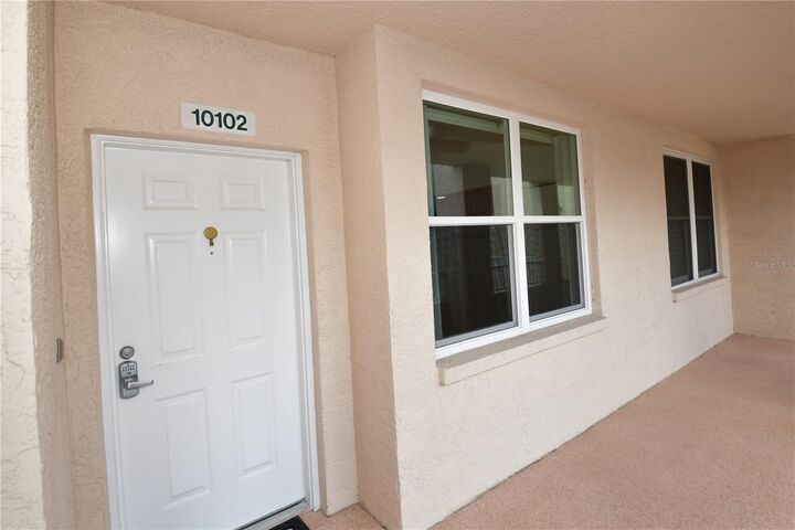 Property Photo: 6425 Shoreline Drive 10102 FL 33708
