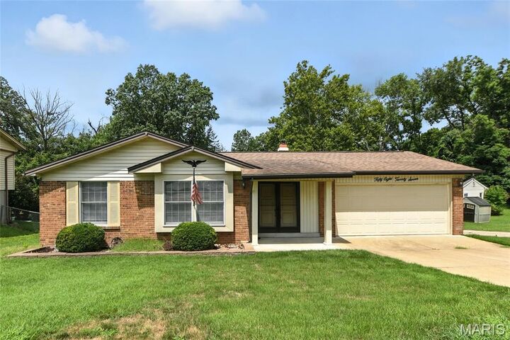 5827 Bridleford Lane  Unincorporated MO 63129 photo