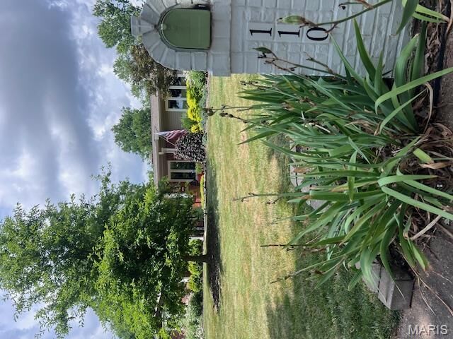110 Old Oaks Drive  Ballwin MO 63011 photo
