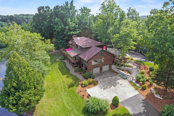 6215 Riesch Rd  West Bend WI 53095 photo