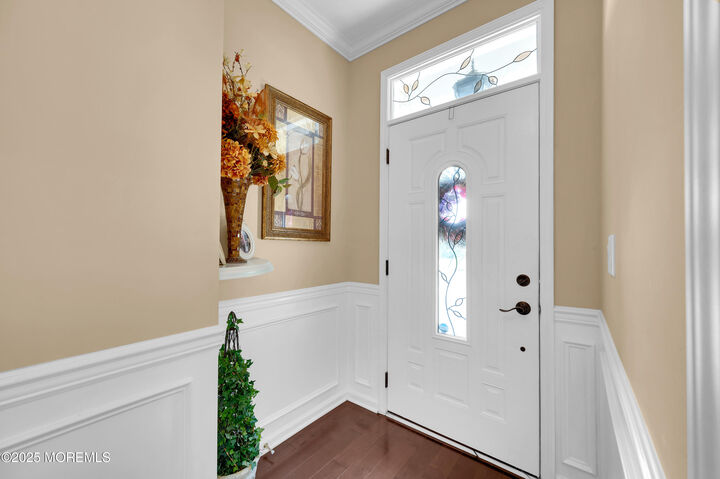 Property Photo:  23 Lenox Road  NJ 08527 