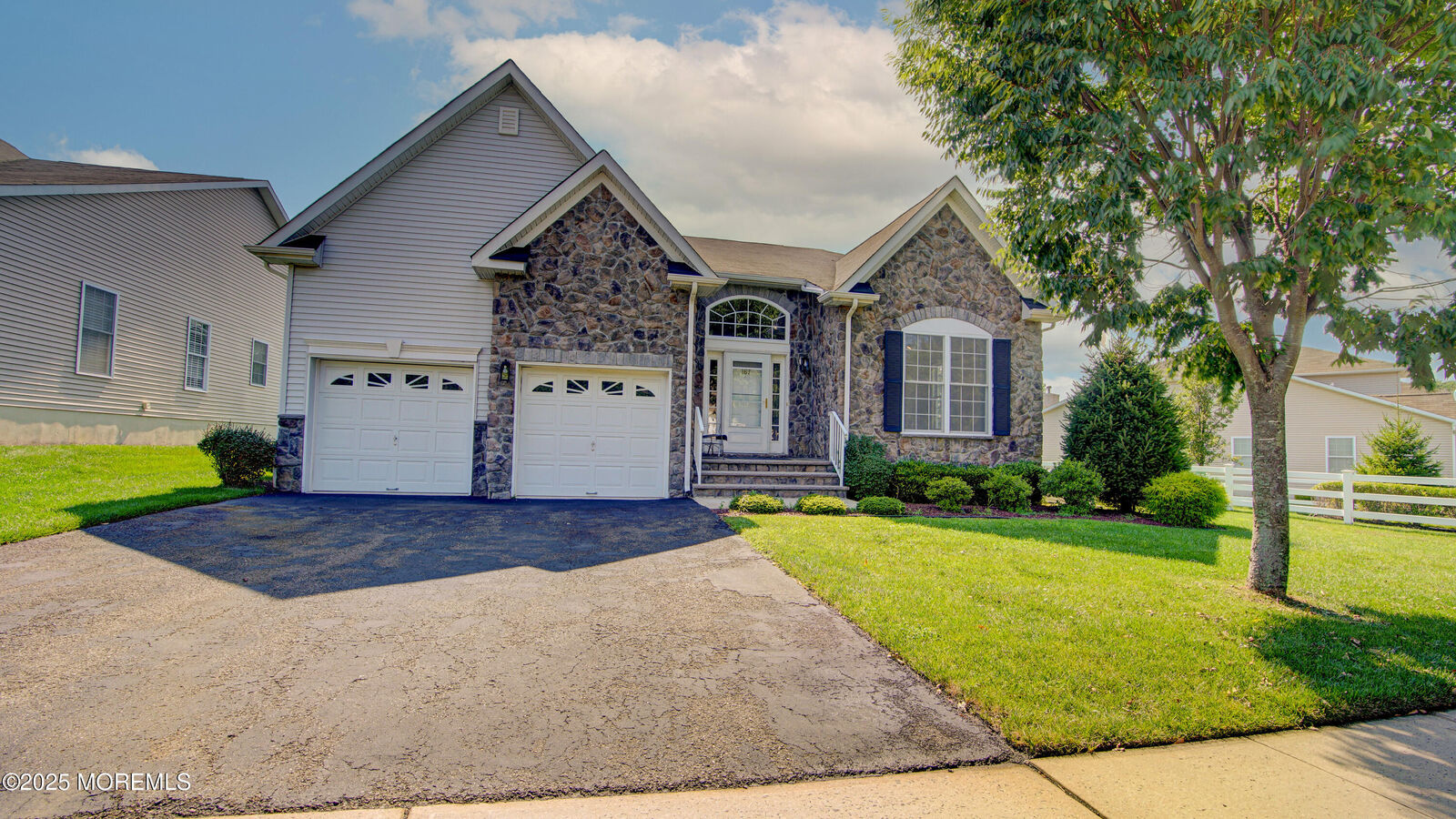 Property Photo:  167 Scarborough Way  NJ 07746 