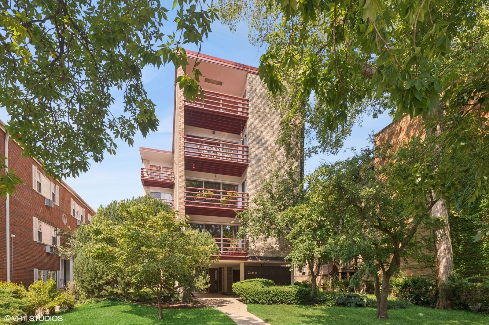 Property Photo:  2150 Sherman Avenue 4C  IL 60201 