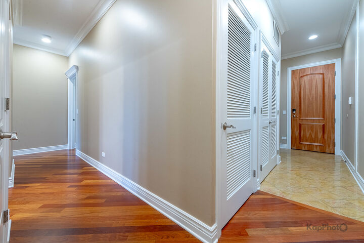 Property Photo: 35 S Racine Avenue 5sw IL 60607