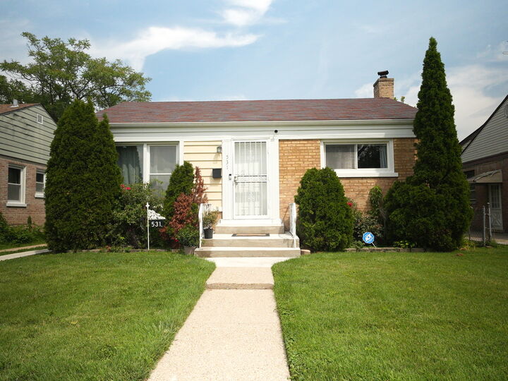 Property Photo:  531 48th Avenue  IL 60104 