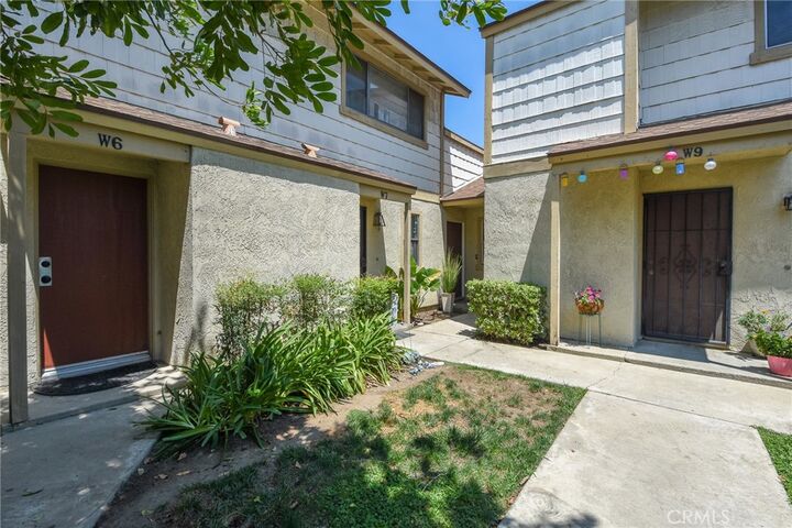 Property Photo: 1031 S Palmetto Avenue W8 CA 91762