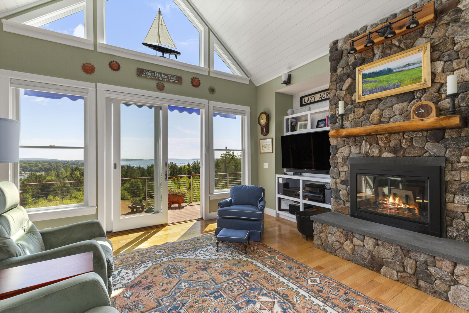 Property Photo:  26 Eastview Lane  ME 04679 