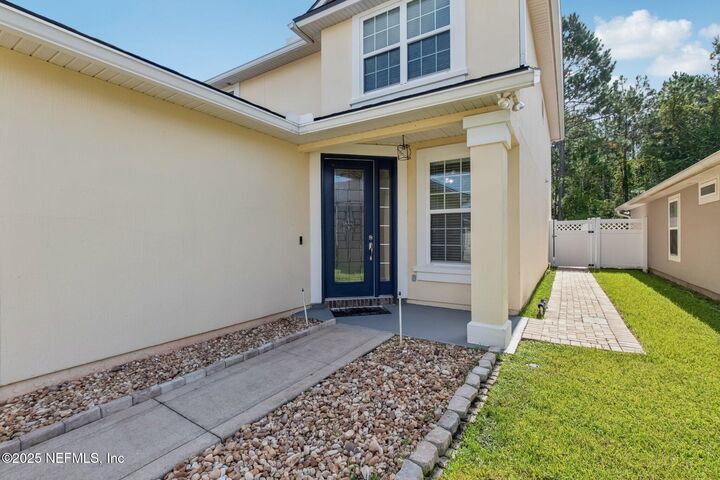Property Photo: 811 Glendale Lane FL 32065