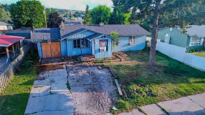 Property Photo: 404 12th Avenue E MT 59860