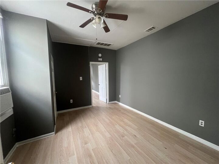 Property Photo:  3517 S Tonti Street  LA 70125 