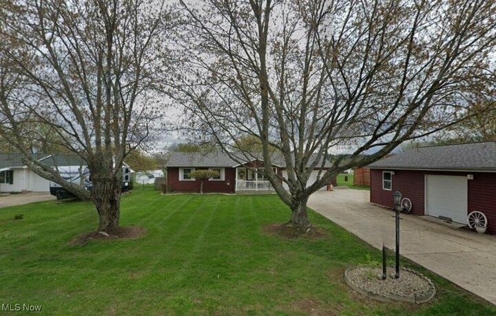 1119 Ellen Drive  South Zanesville OH 43701 photo