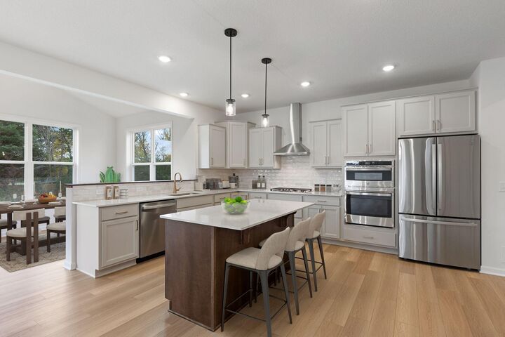 Property Photo:  616 Haywood Drive  MN 55014 