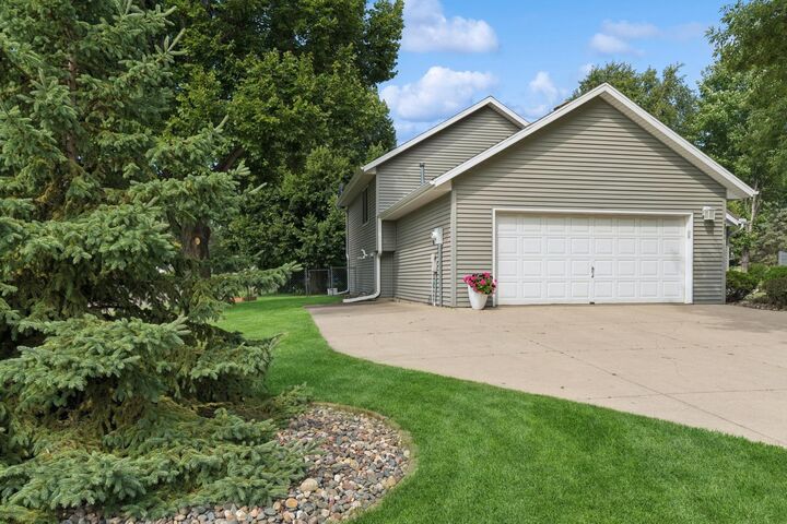 Property Photo: 2850 McKinley Drive MN 55125