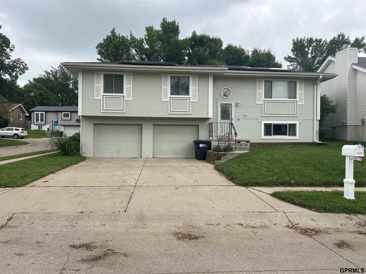 6335 N 115th Avenue Circle  Omaha NE 68164-1423 photo