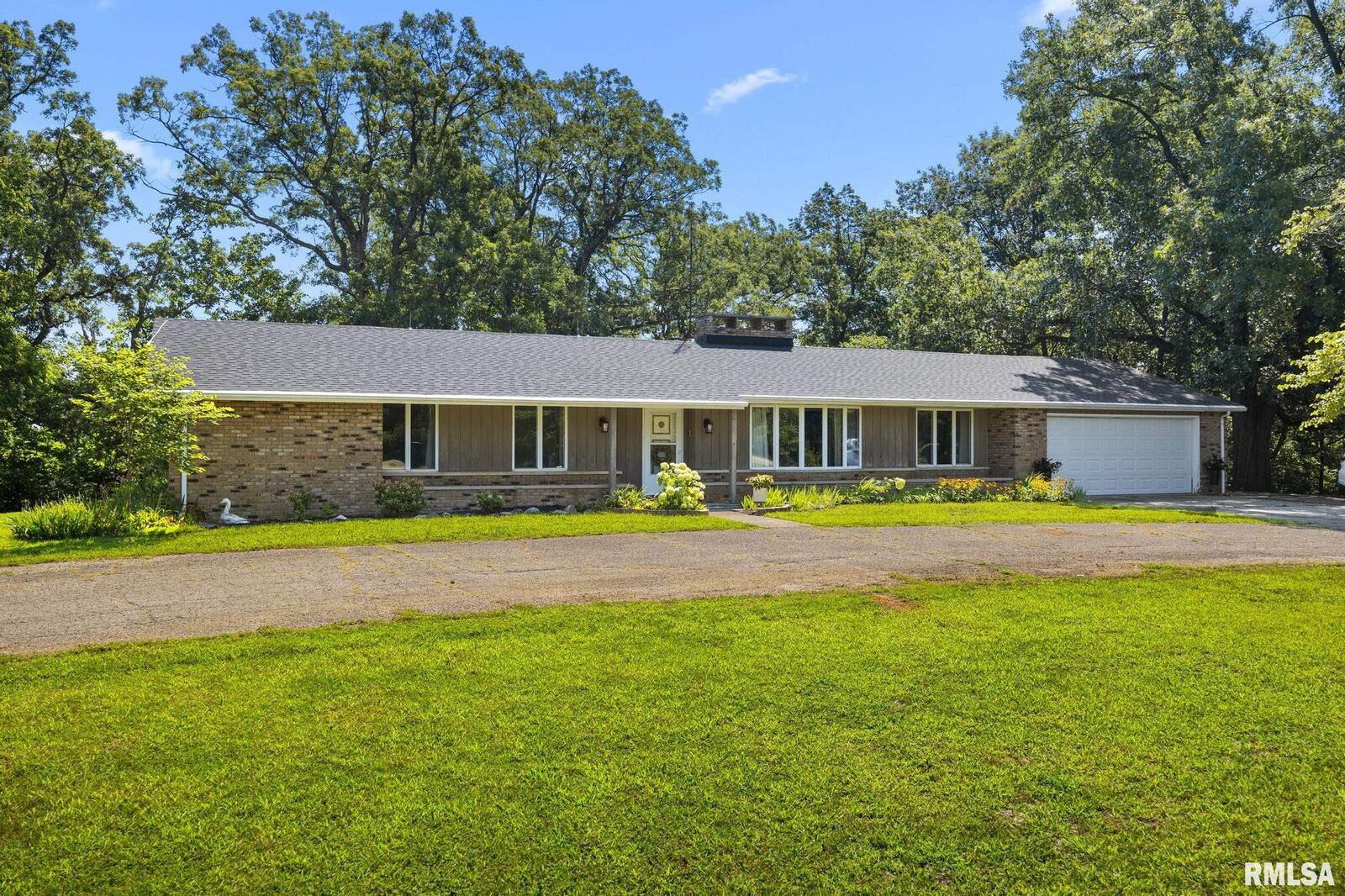 Property Photo:  284 Grimm Road  IL 61729 