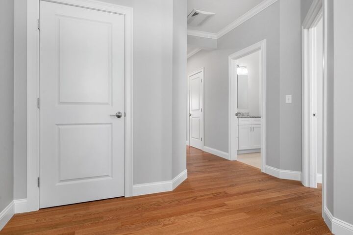 Property Photo: 39 Crestwood Circle 42 MA 01588