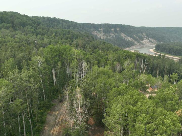Property Photo: #14 Wapiti River AB T0H 0C0