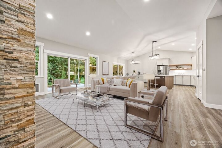 Property Photo: 4464 Eastway Drive SE WA 98366