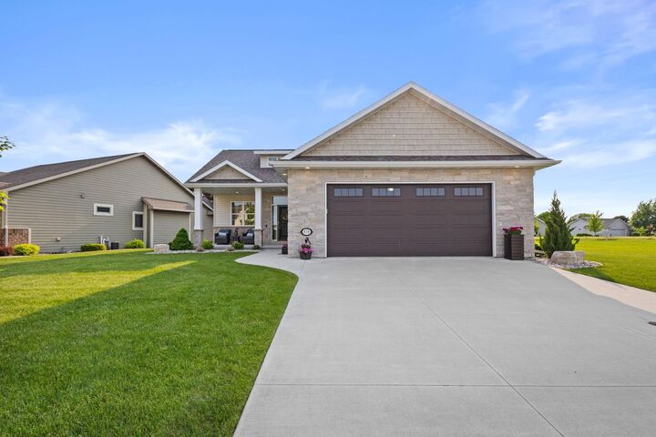 Property Photo:  878 Whisper Falls Lane  WI 54952 